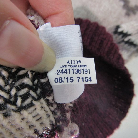 🐬AEO Prescott Sweater Aztec Trible print SM wool - Picture 11 of 12